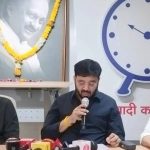 राष्ट्रवादी काँग्रेस सदस्यांच्या संख्याबळावर, तर भाजपने पुणे एमएलसी जागेवर दावा ठोकण्याच्या अलीकडच्या हालचालींवर