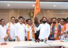 काँग्रेसला यवतमाळात धक्का; साहेबराव कांबळेंसह शेकडो कार्यकर्ते शिवसेनेत